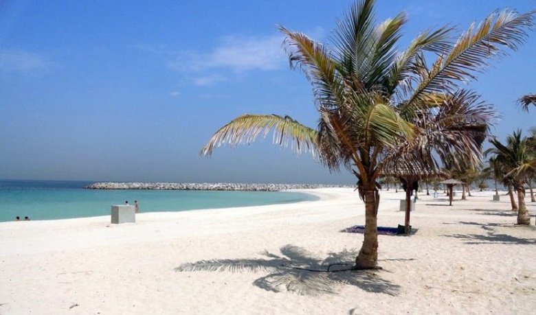 Al Mamzar Beach Park