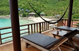 Aow Leuk: The Best Snorkeling Spot on Koh Tao
